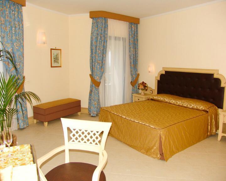 Grand Hotel Faraglioni Aci Trezza Exterior foto